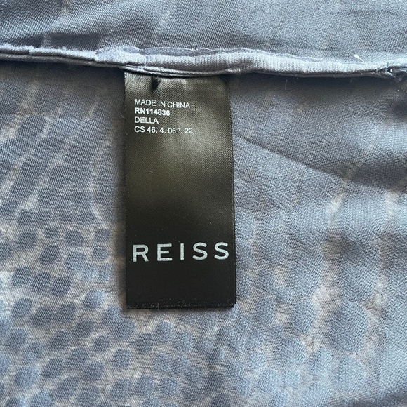 REISS Della Burnout Snake Blue Pattern Workwear Cocktail Silk Blend Blouse Top - Picture 16 of 16